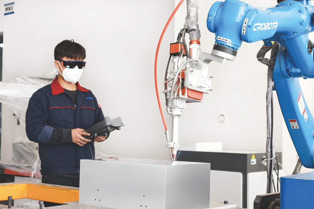 机械手焊接车间